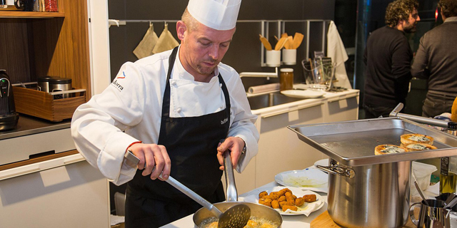 Carles Flinch, cocina tradicional con toques de vanguardia